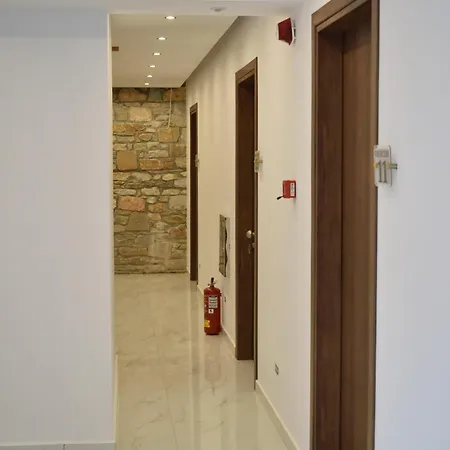 Dioscuri Deluxe Apartments 3* Chrysi Ammoudia