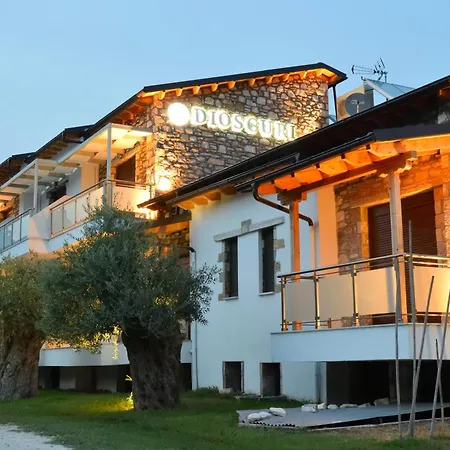 Hotel apartamentowy Dioscuri Deluxe Apartments Chrysi Ammoudia