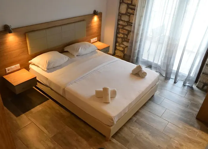 Dioscuri Deluxe Apart-hotel